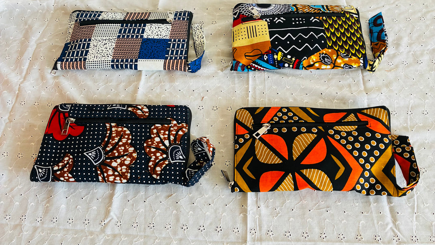 Pouch turn into shopping bag!